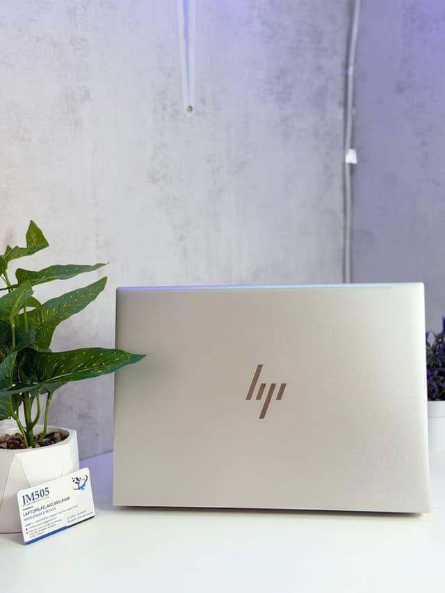 [2nd Hand] HP EliteBook 840 G10 — Core i7 13th Gen / 8GB DDR5 / 256GB SSD / 14”