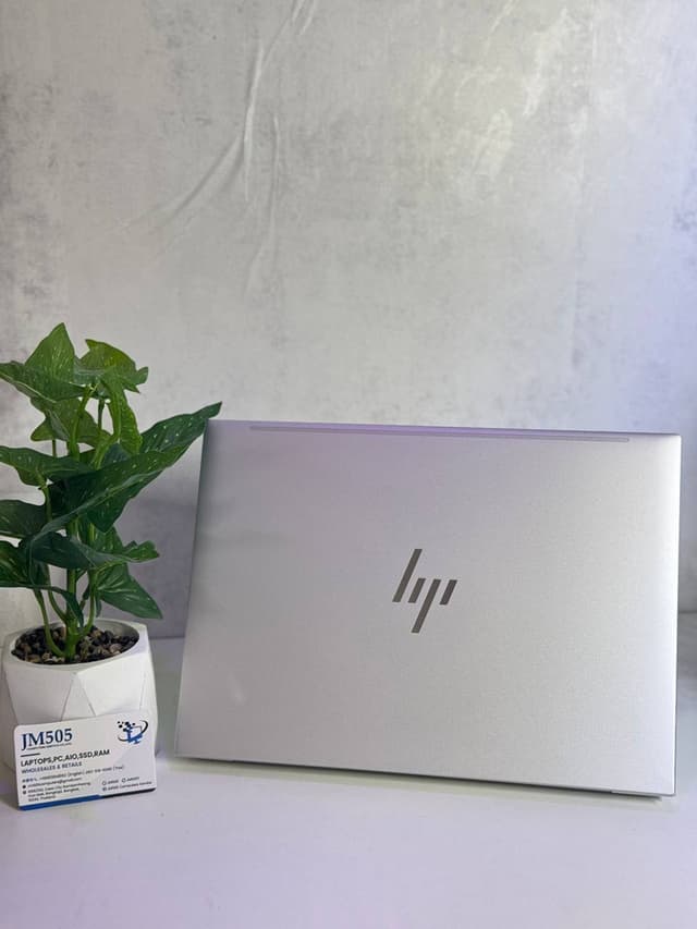 [2nd Hand] HP EliteBook 840 G9 — Core i7 12th Gen / 8GB DDR5 /256GB SSD/ 14”