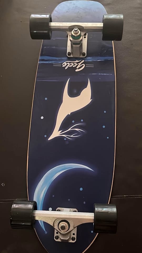 Geele Brand Surf Skate