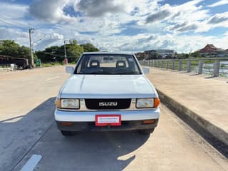 Isuzu TFR 90 HP 2.5 ปี 1993 - image blurred placeholder