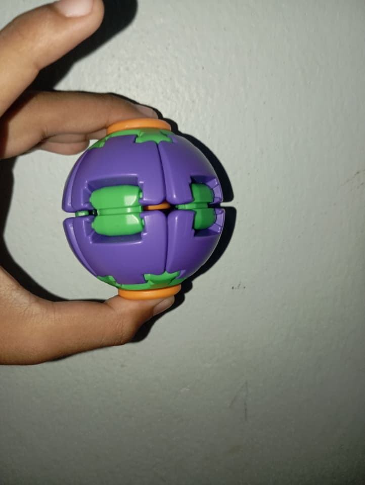 3D Press-and-Twist Stress Relief Ball, Used