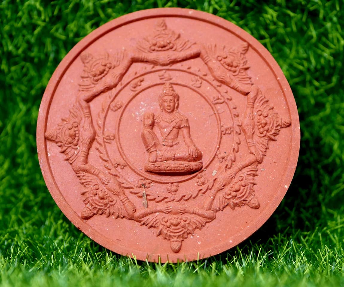 Jatukam Ramathep Nakees Edition, Year 2550, Created by Than Sanphet, Available in 3 Materials