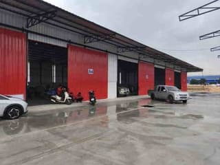 F432 Newly Built Warehouse for Rent in Nong Prue–Si Racha, 200 sq m - image blurred placeholder