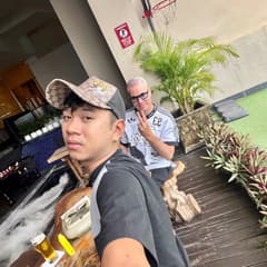 Adithep Toti avatar