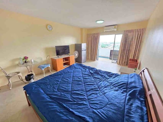 C1510 Urgent Sale Pattaya Plaza Condotel Condo in Central Pattaya