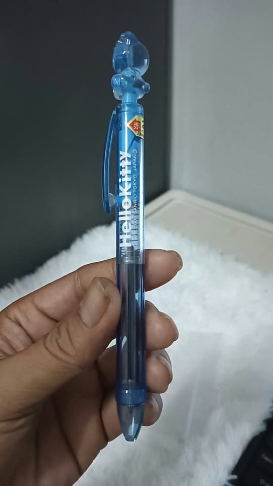 Authentic Licensed 2-Way Hello Kitty Pen from Year 2000