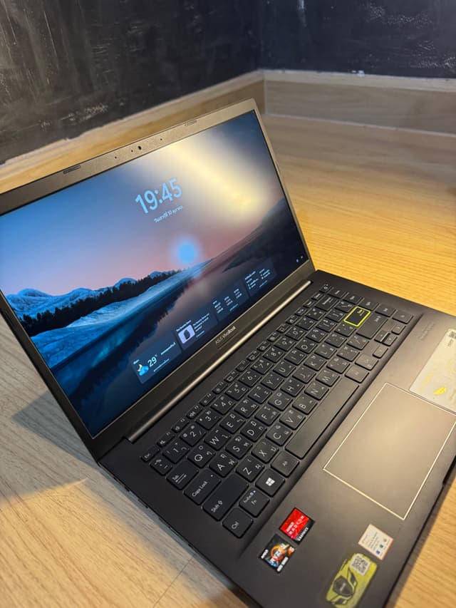Used Asus vivobook14/15, price negotiable
