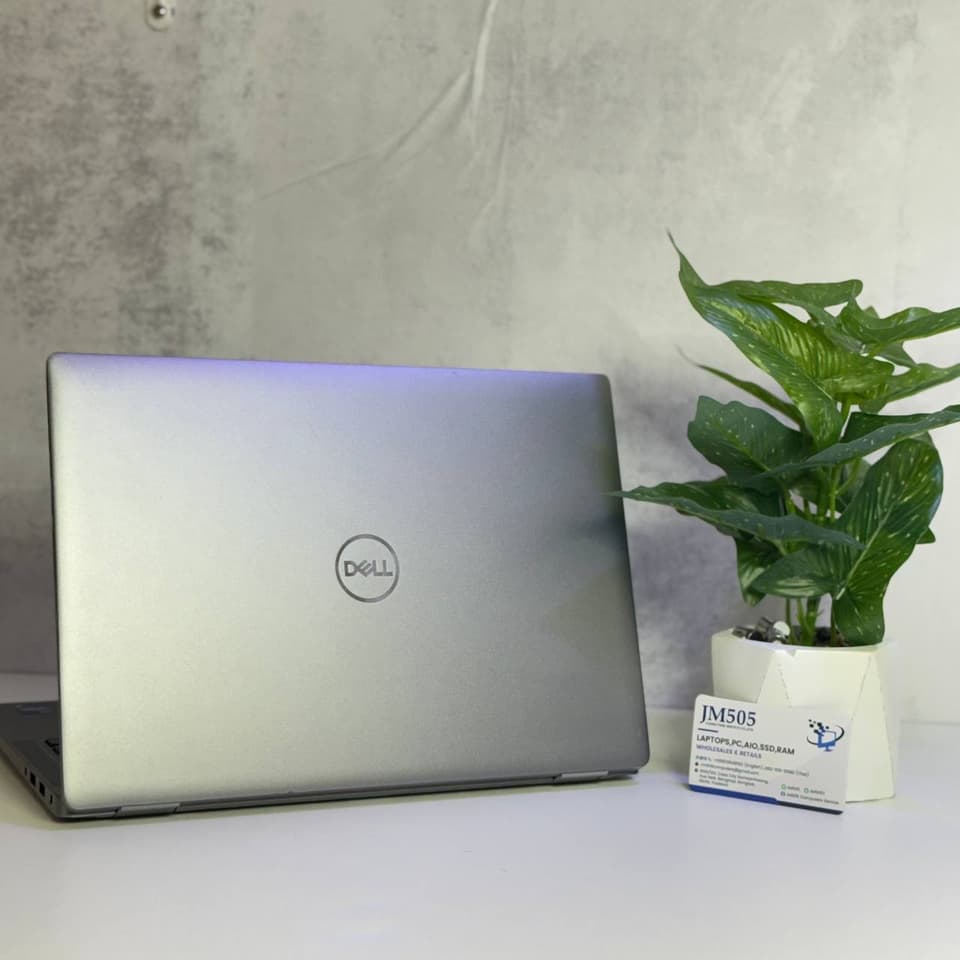 [2nd Hand] Dell Latitude 7440 — Core i7 13th Gen/16GB RAM DDR5/256GB SSD/14”