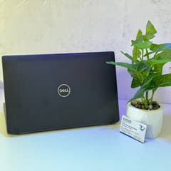 [2nd Hand] Dell Latitude 7430 — Core i7 12th Gen/16GB RAM/256GB SSD/14” FHD - image blurred placeholder
