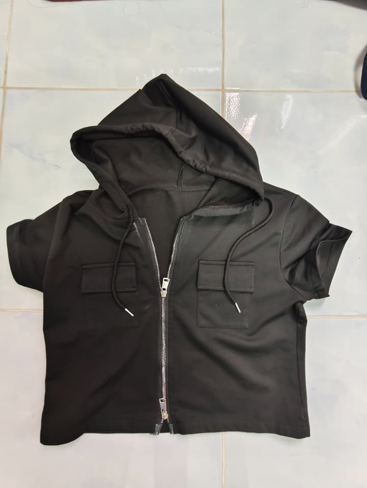 Cropped Hoodie