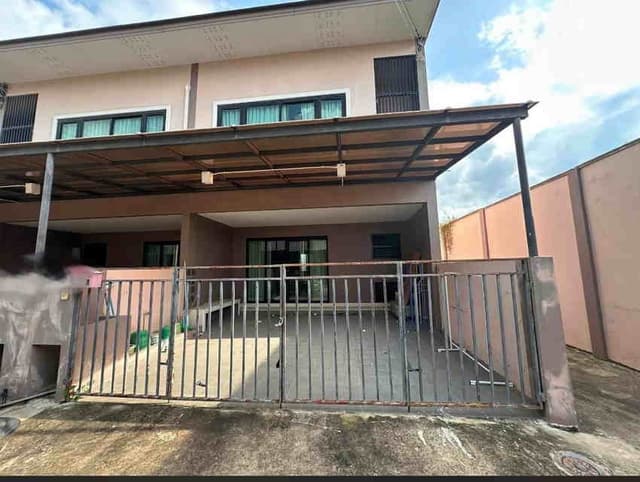 TH45 Townhouse for Rent, The Lake, Huai Yai, 3 Bedrooms