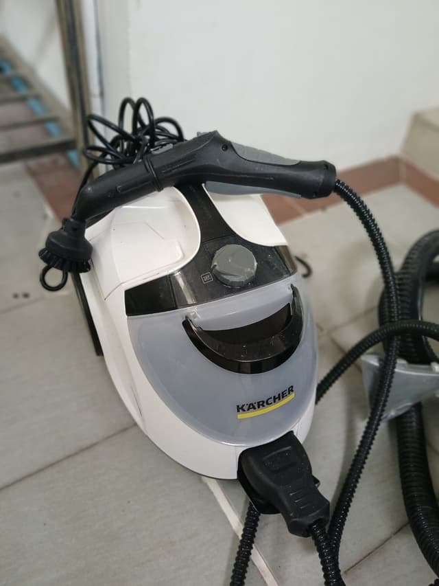 Kärcher SC 5 EasyFix Iron Plug Steam Cleaner