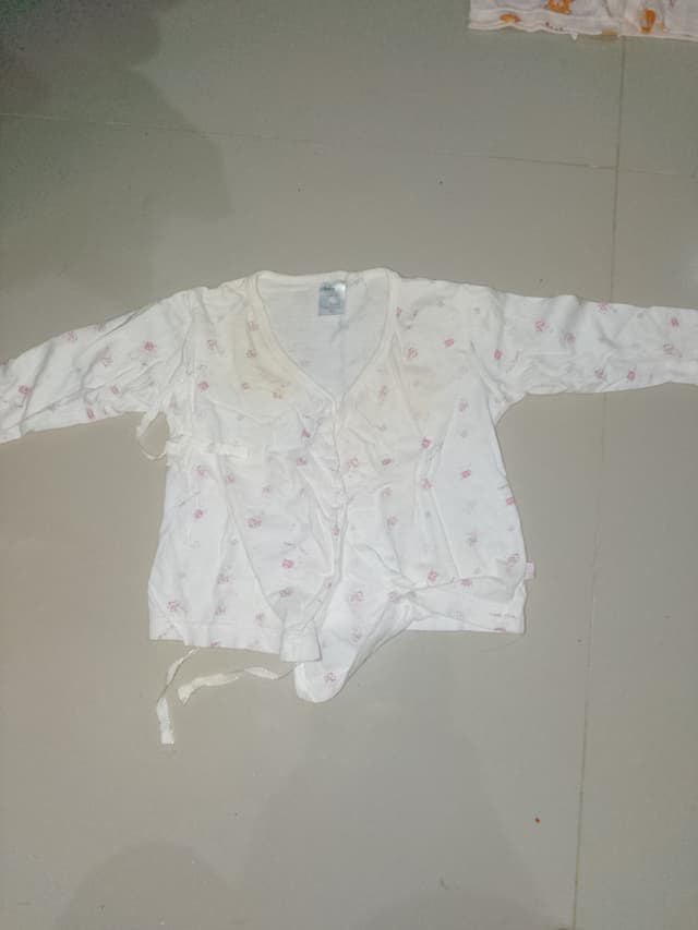 Set of 4 Shirts for Young Children