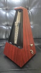 Mechanical Metronome Finether - image blurred placeholder