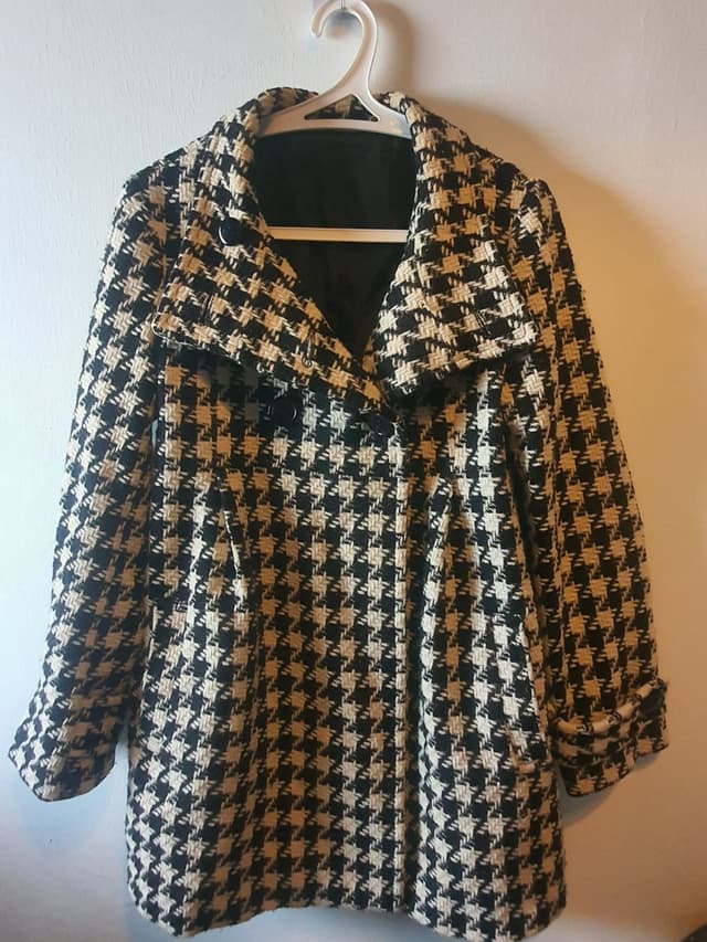 Shinori-Patterned Coat with Lining