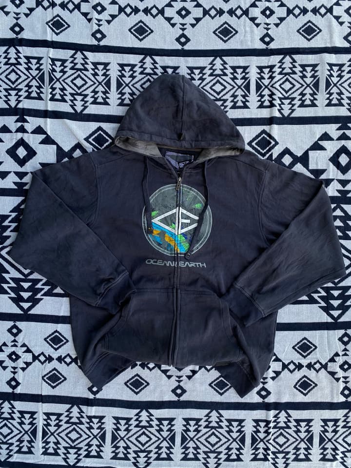 Ocean & Earth เสื้อฮู้ดสำหรับเล่นเซิร์ฟแบบซิปเต็มตัว - สีดำ/เทา