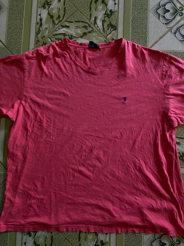 เสื้อยืดคอวี Polo Ralph Lauren สีชมพู