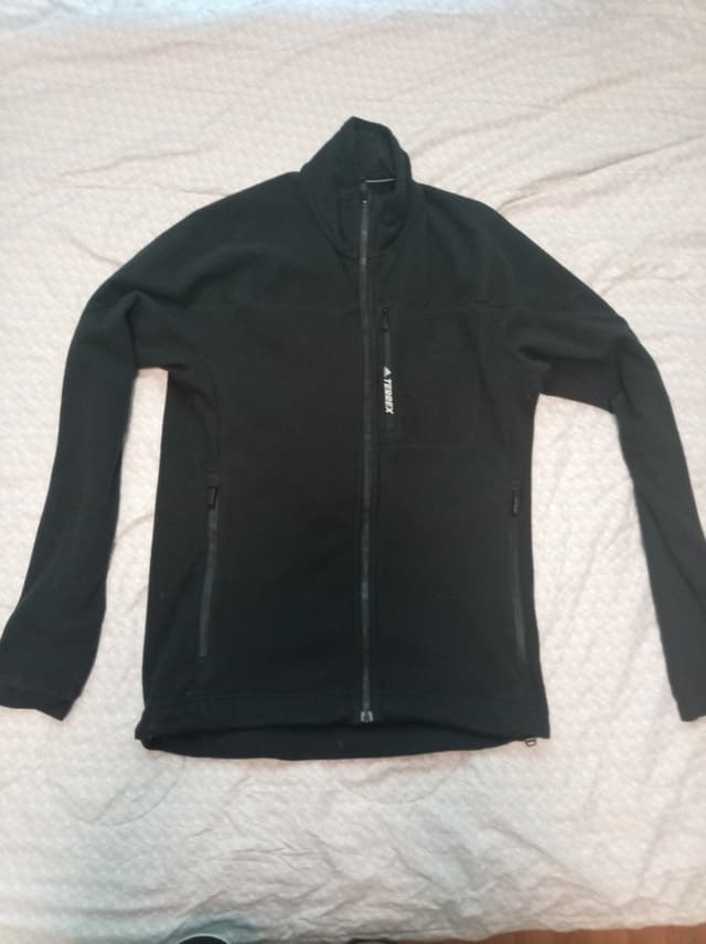 เสื้อแจ็คเก็ต Adidas Terrex Tivid Fleece