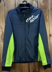 เสื้อวอร์มสปอร์ตแขนยาว แบรนด์ def.spor - image blurred placeholder