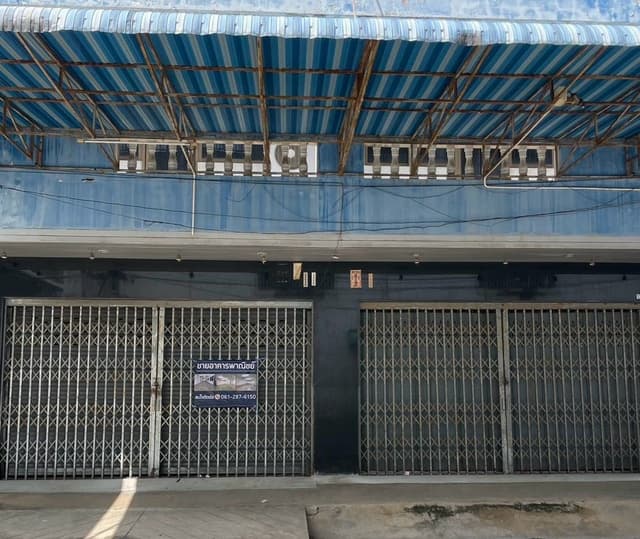 Продаётся коммерческое здание, переулок Пхуттхабуча 23, дорога Рама II