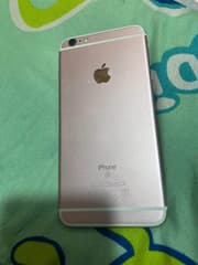 iPhone 6s Plus - image blurred placeholder
