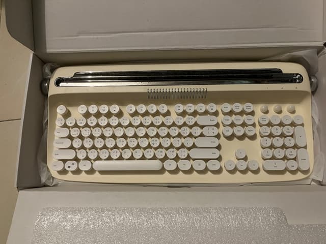 Беспроводная клавиатура Actto Retro B503