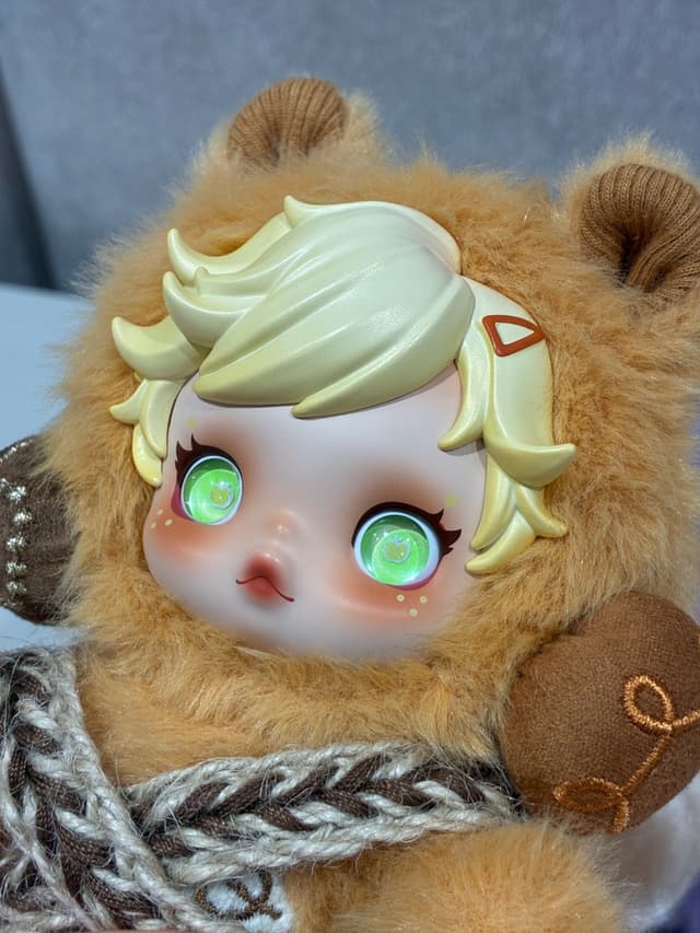 Pop Mart Applejack Skullpanda × My Little Pony — плюшевая кукла-подвеска из серии