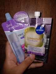 Оптовый лот: эссенция для лица Srichand и сыворотка Nivea в саше - image blurred placeholder