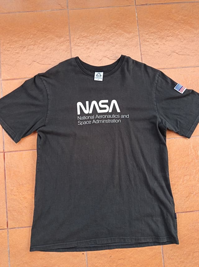 Черная футболка Fluke X NASA