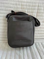 Сумка через плечо Tommy Hilfiger (Оригинал) - image blurred placeholder