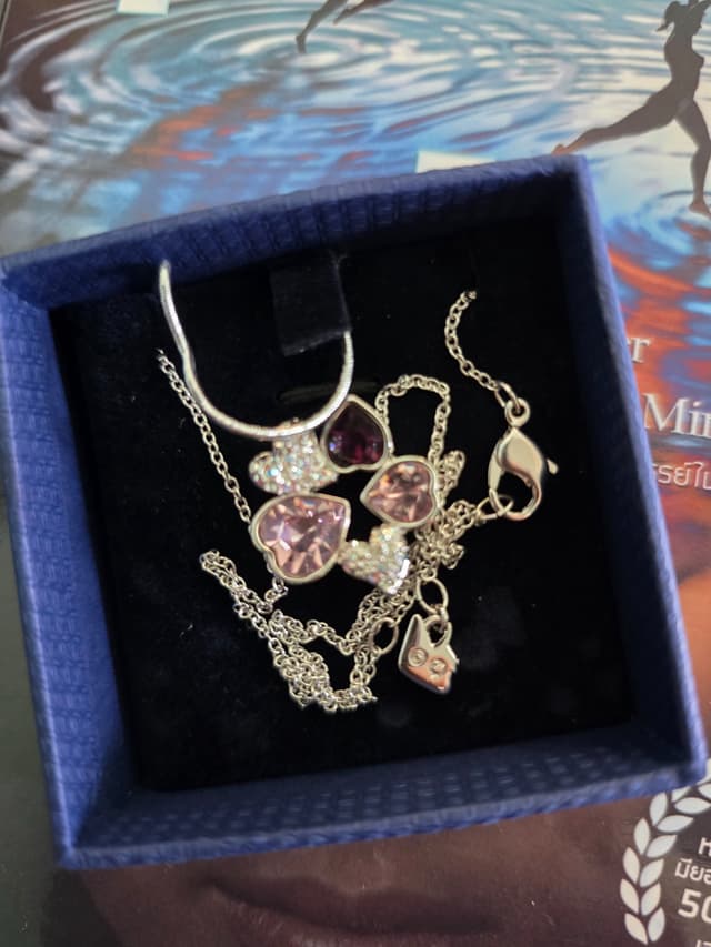 Оригинальное ожерелье Swarovski с кулоном в форме сердца