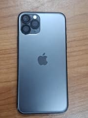 iPhone 11 Pro, 64 ГБ, аккумулятор 70% - image blurred placeholder