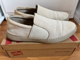 Слипоны Fitflop Collin’s из канваса, светло-песочный цвет - image blurred placeholder