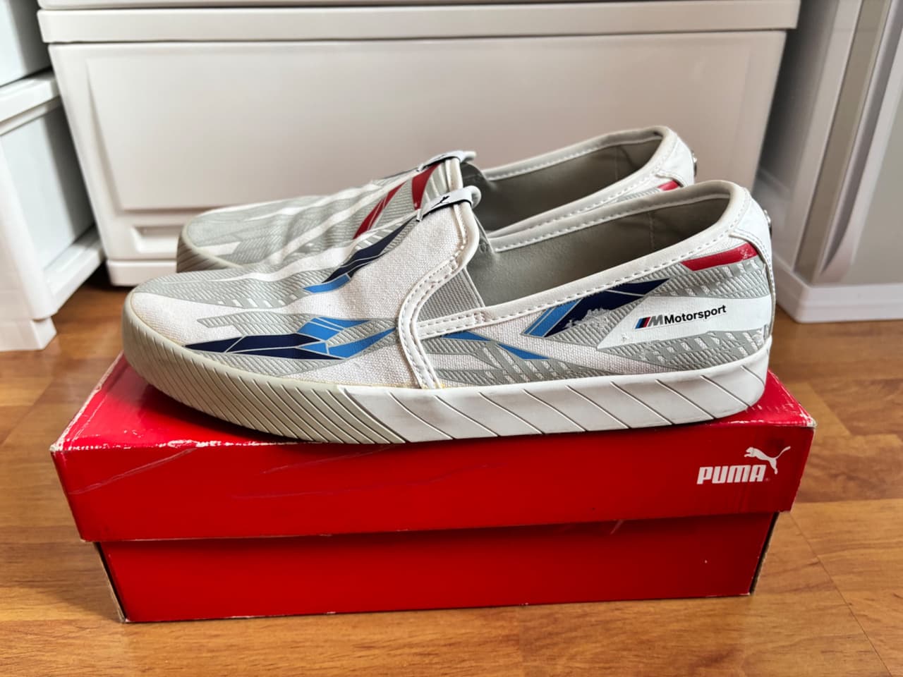 Слипоны Puma BMW MMS, бело-серо-фиолетовые