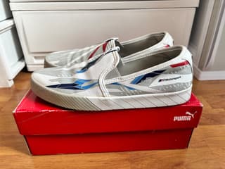 Слипоны Puma BMW MMS, бело-серо-фиолетовые - image blurred placeholder