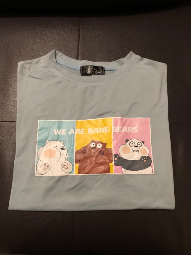 Милая футболка с мультяшным принтом We Bare Bears пастельно-голубого цвета (б/у, хорошее состояние)